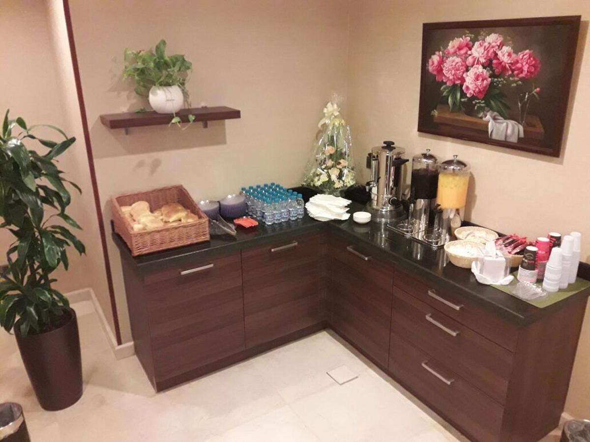 Suite Inn Hotel Riyadh Exterior photo