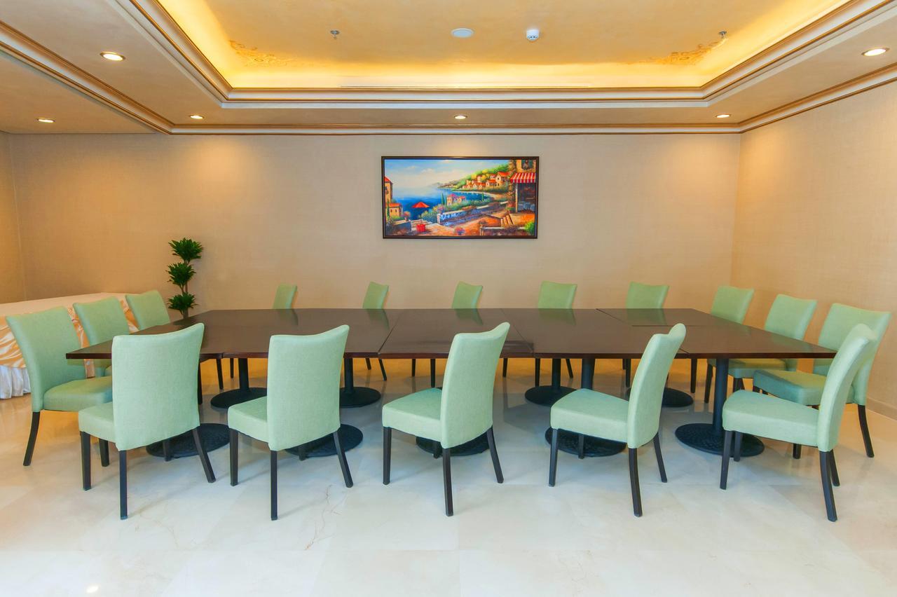 Suite Inn Hotel Riyadh Exterior photo